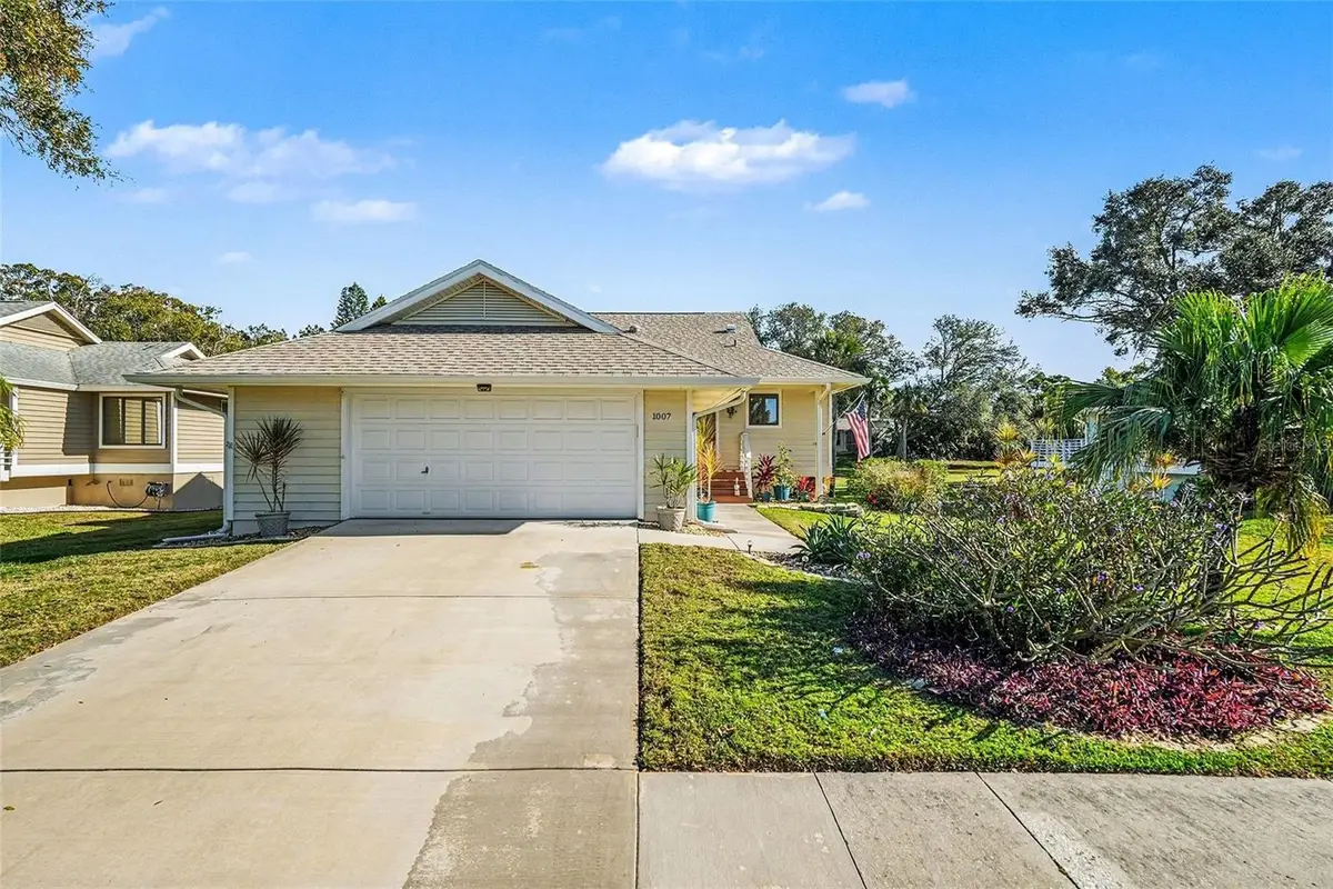 1007 Lake Avoca Drive, Tarpon Springs, FL 34689 - Image #1