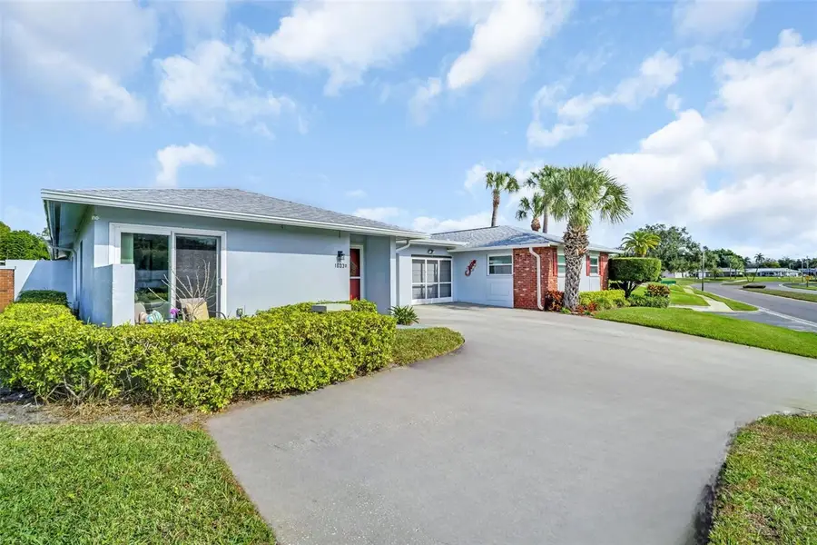 1603 Whitebridge Drive #D, Palm Harbor, FL 34684 - Image #2