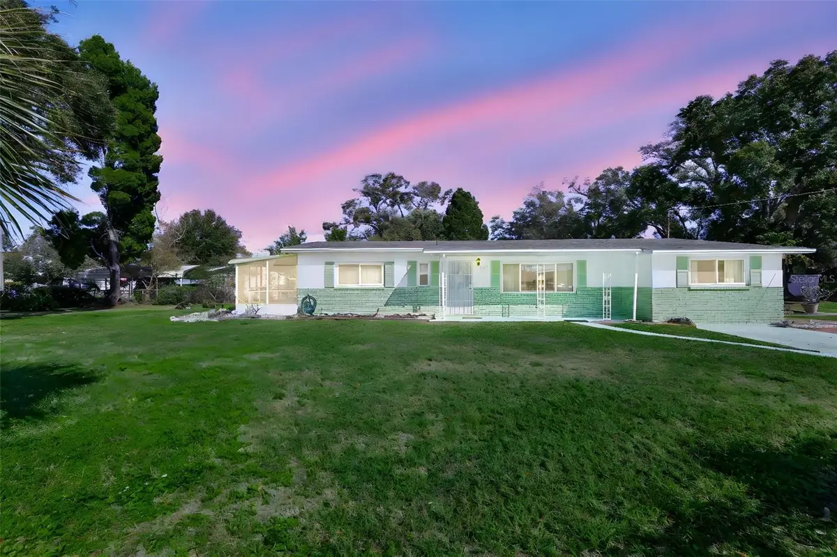 5105 Saint Charles Place, Tampa, FL 33610 - Image #1