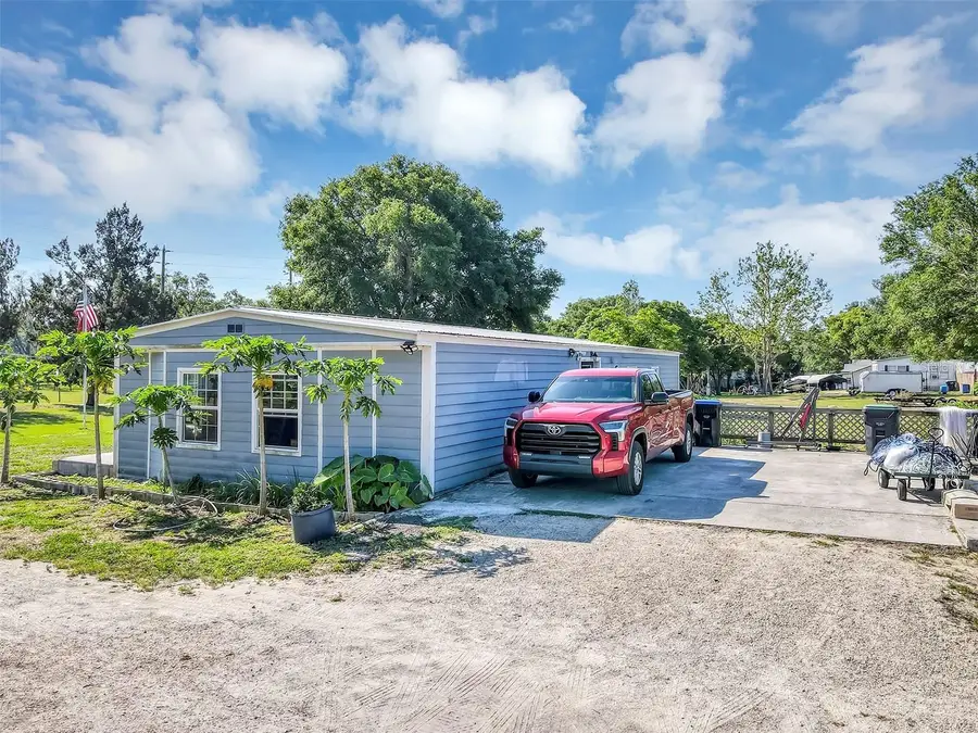 4162 Laughlin Road, Mount Dora, FL 32757 - Image #2