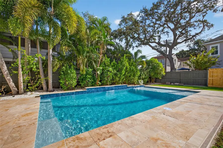 124 19th Avenue N, Saint Petersburg, FL 33704 - Image #2