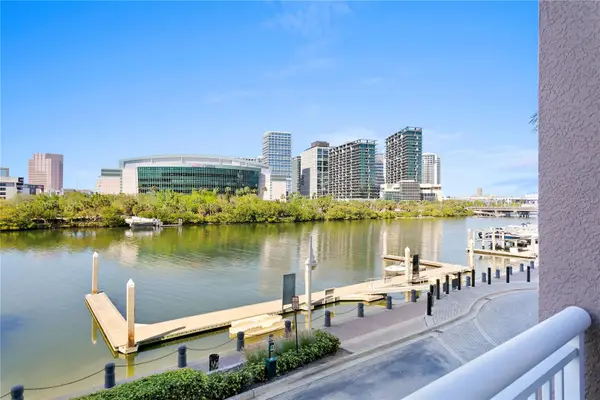 371 Channelside Walk Way #17, TAMPA, FL 33602