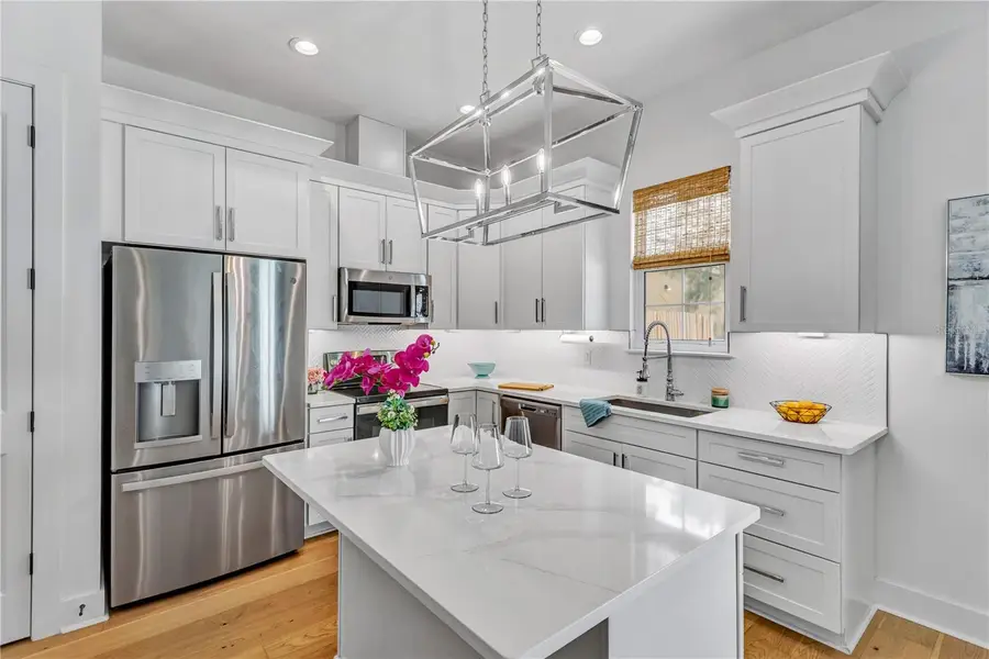 3722 W Mango Avenue #7, Tampa, FL 33611 - Image #2