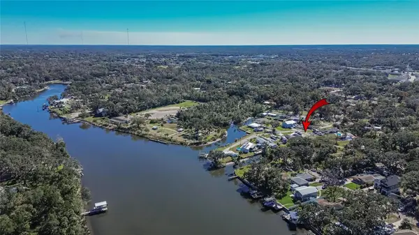 8615 Parkway Circle, RIVERVIEW, FL 33569