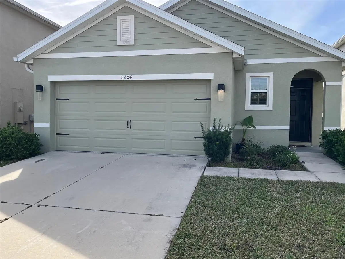 8402 Pelican Reed Circle, Wesley Chapel, FL 33545 - Image #1