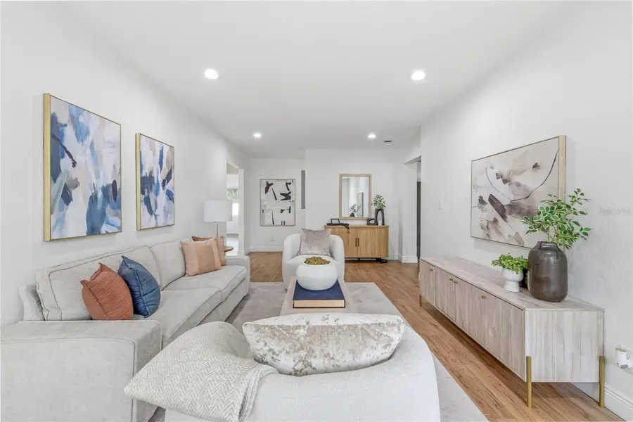 3307 W Ballast Point Boulevard, Tampa, FL 33611 - Image #2