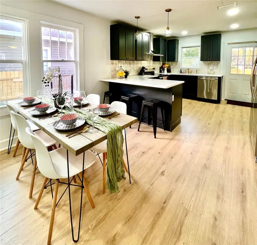 1102 E Louisiana Avenue, Tampa, FL 33603 - Image #2