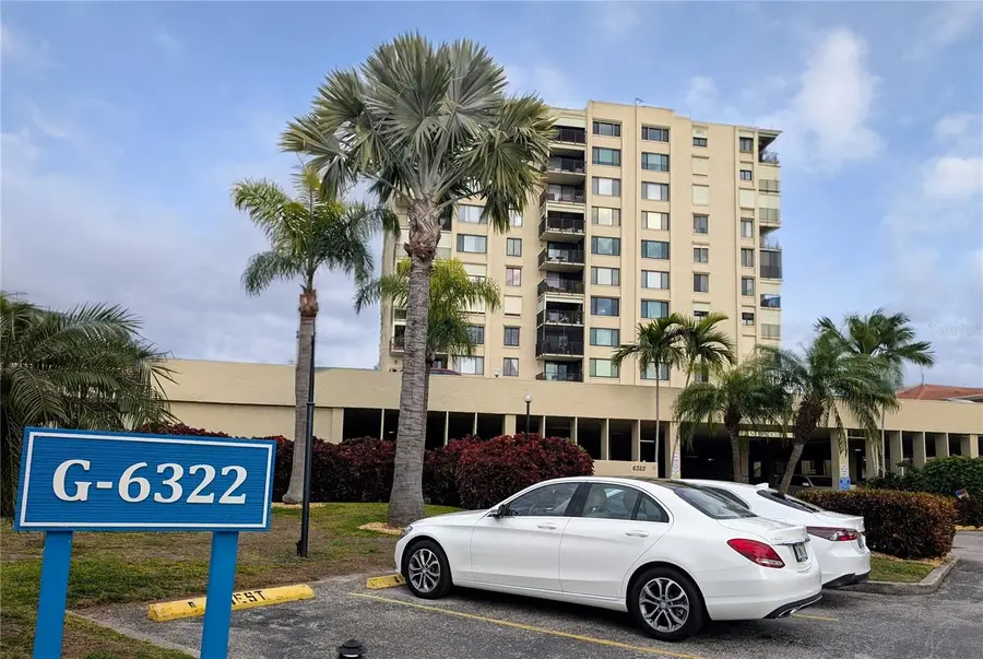 6322 Palma Del Mar Boulevard S #705, Saint Petersburg, FL 33715 - Image #2