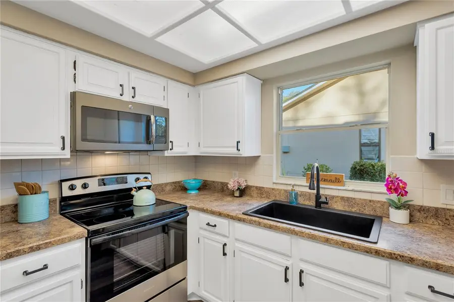 1803 S Golfview Drive, Plant City, FL 33566 - Image #2