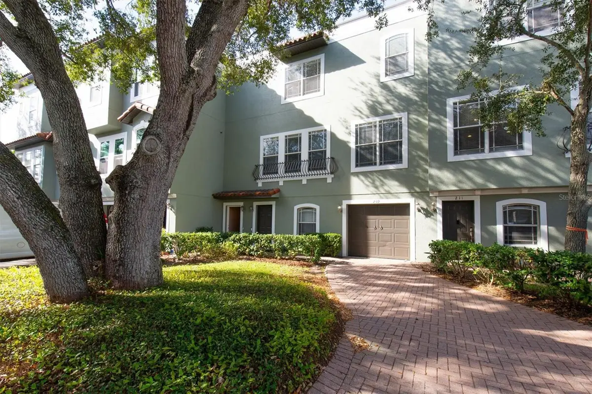 209 Rock Garden Place, Tampa, FL 33609 - Image #1
