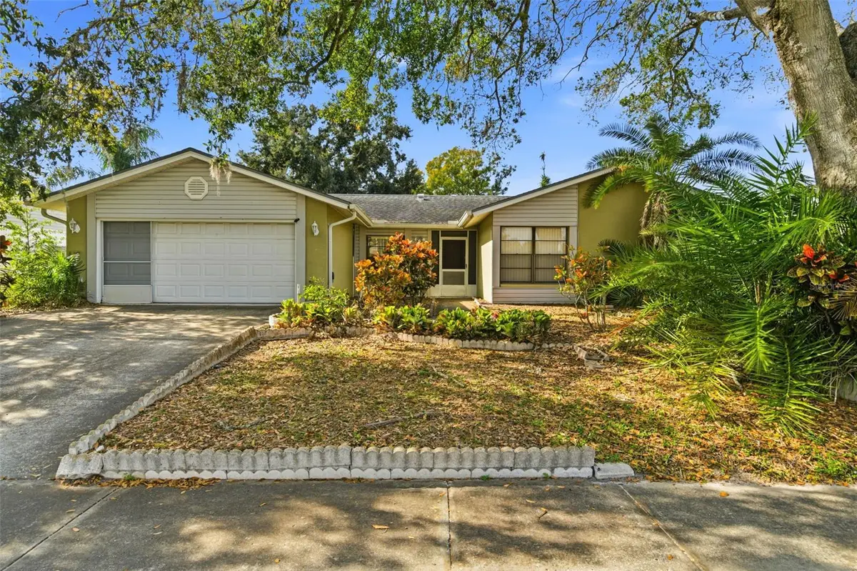 15606 Farnsworth Lane, Tampa, FL 33624 - Image #1