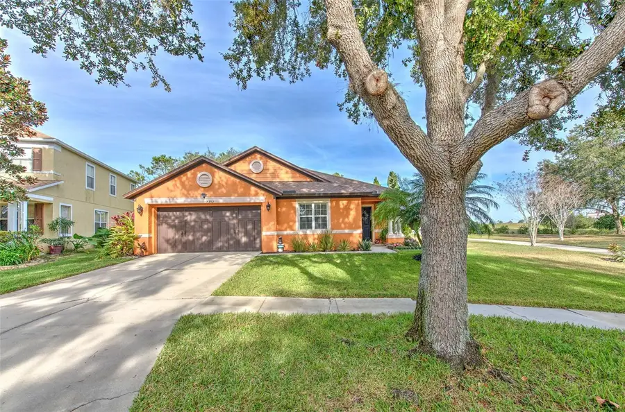 7352 Bridgeview Drive, Zephyrhills, FL 33545 - Image #3