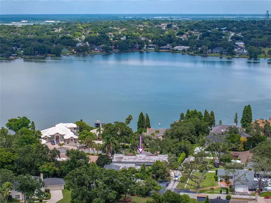 1249 Lake Point Drive, Lakeland, FL 33813 - Image #2