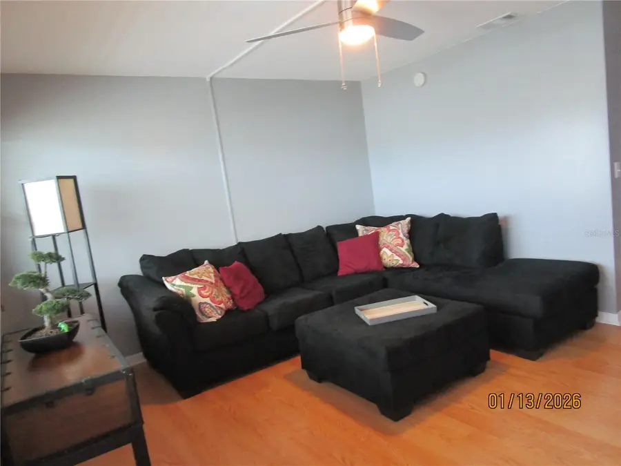 1950 58th Avenue N #18, Saint Petersburg, FL 33714 - Image #2