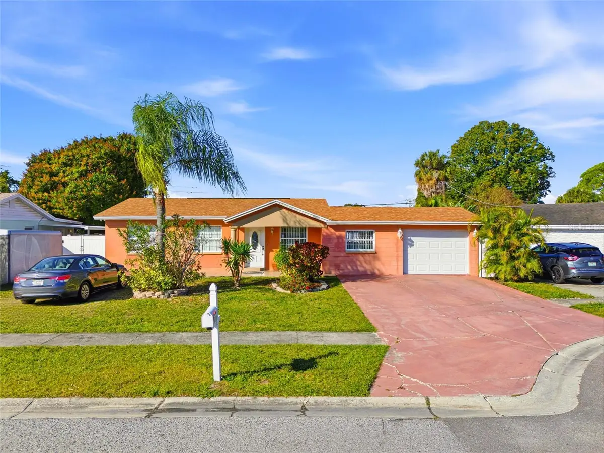 4914 Holiday Drive, Tampa, FL 33615 - Image #1