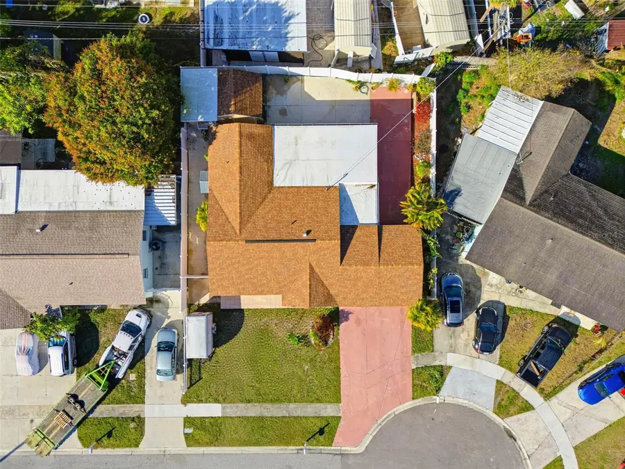 4914 Holiday Drive, Tampa, FL 33615 - Image #3