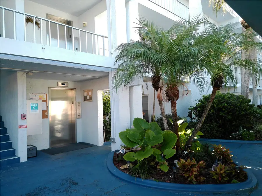 Address Withheld By Seller, Largo, FL 33771 - Image #2