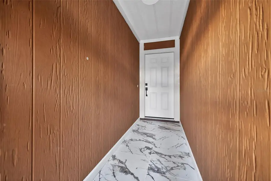 3957 Bearded Oaks Court, Sarasota, FL 34232 - Image #3