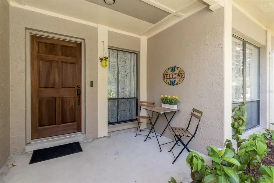 4915 Pennsbury Drive, Tampa, FL 33624 - Image #3