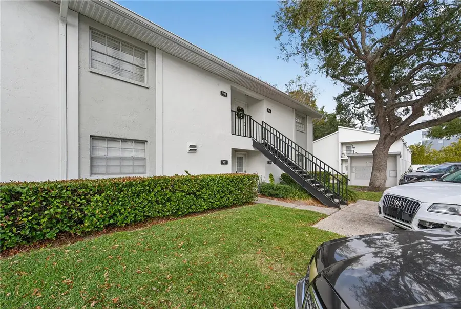 3806 N Oak Drive #V22, Tampa, FL 33611 - Image #2