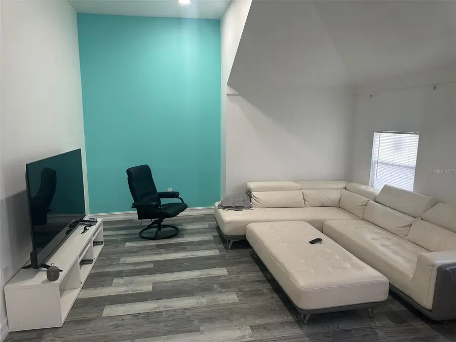 3110 N Massachusetts Avenue, Tampa, FL 33603 - Image #2