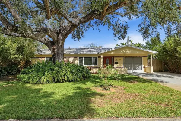 6093 17th Avenue N, ST PETERSBURG, FL 33710