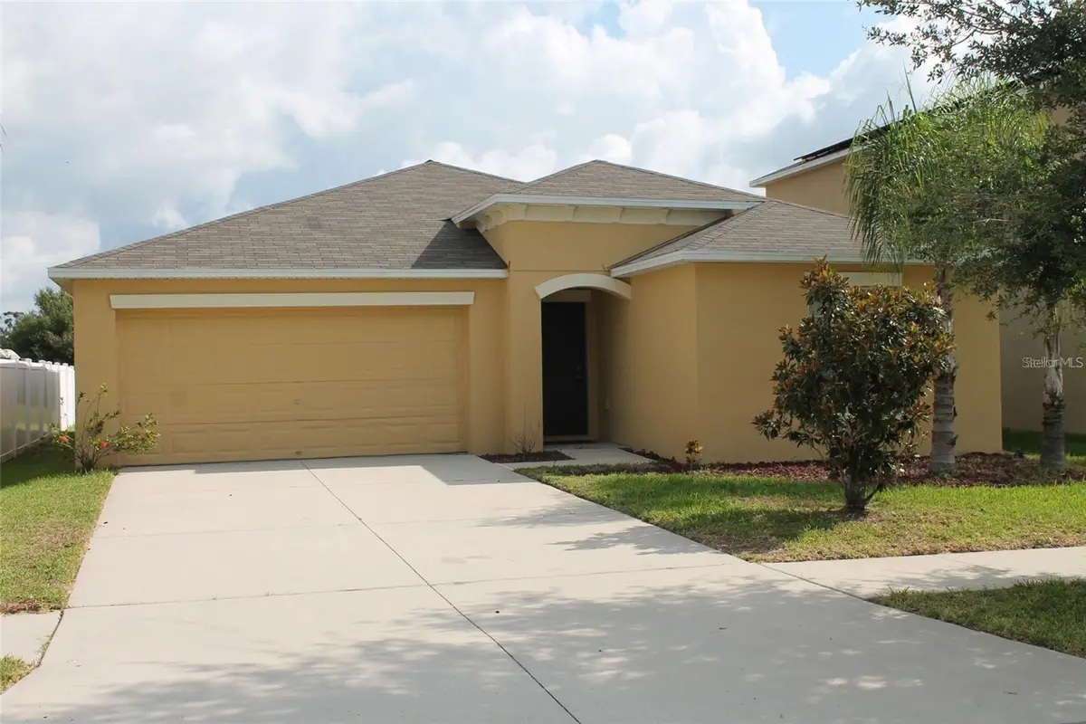 10633 Standing Stone Drive, Wimauma, FL 33598 - Image #1