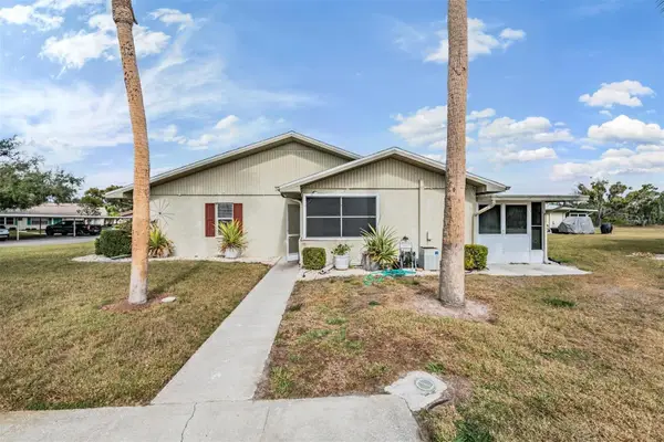 1905 Canterbury Lane #17, SUN CITY CENTER, FL 33573