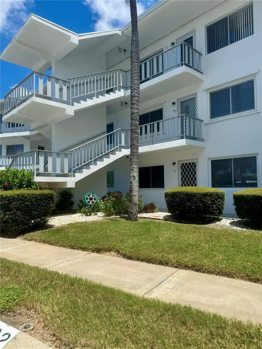 11201 80th Avenue #101, Seminole, FL 33772 - Image #1