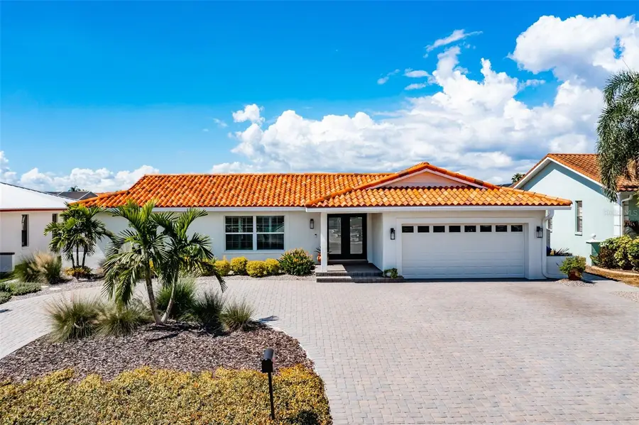 917 Chipaway Drive, Apollo Beach, FL 33572 - #3