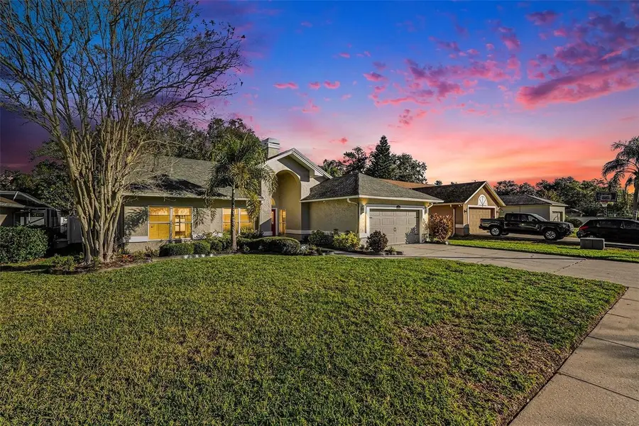 905 Clearcreek Drive, Tampa, FL 33613 - Image #2