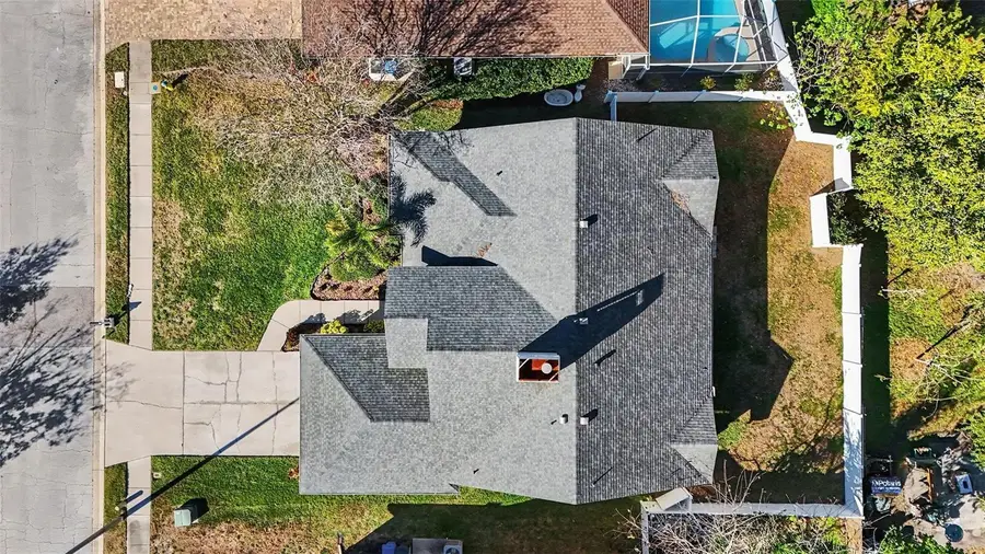 905 Clearcreek Drive, Tampa, FL 33613 - Image #3