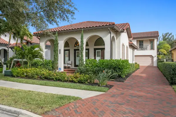 6141 Yeats Manor Drive, TAMPA, FL 33616