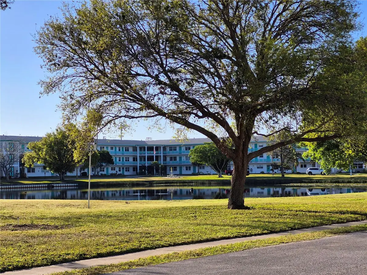 6000 20th Street N #116, Saint Petersburg, FL 33714 - Image #1