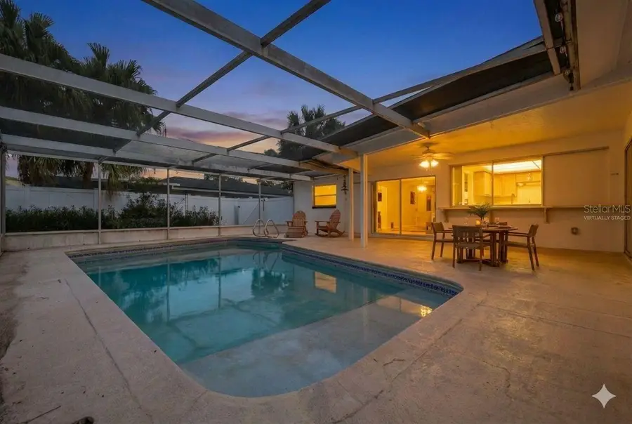 5254 Venetian Boulevard Ne, Saint Petersburg, FL 33703 - Image #2