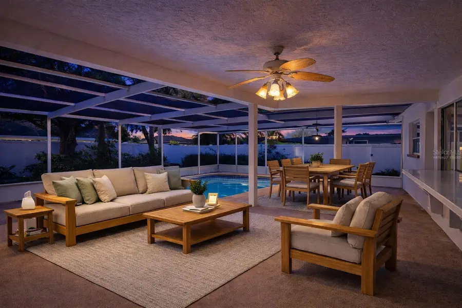 5254 Venetian Boulevard Ne, Saint Petersburg, FL 33703 - Image #3