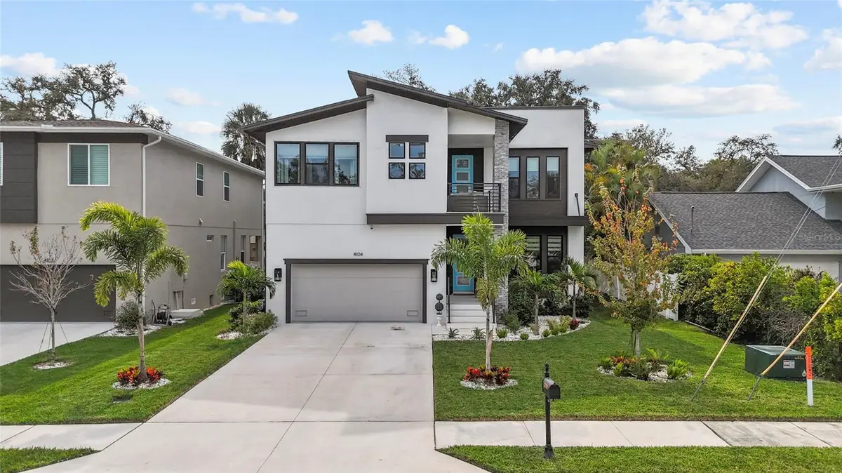 4104 W Cleveland Street, Tampa, FL 33609 - Image #1