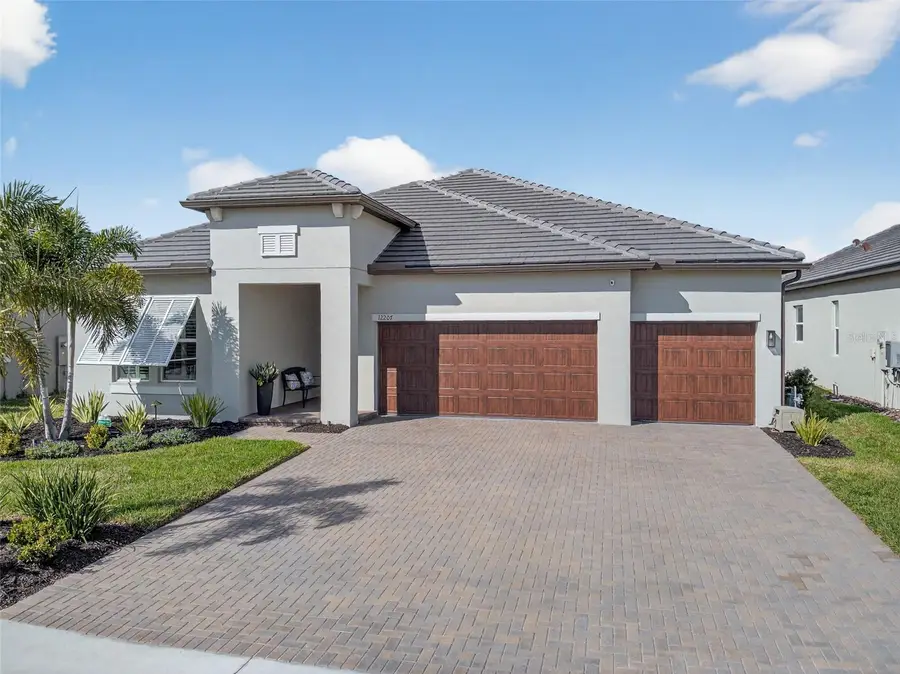 12207 Violet Jasper Drive, Parrish, FL 34219 - Image #2