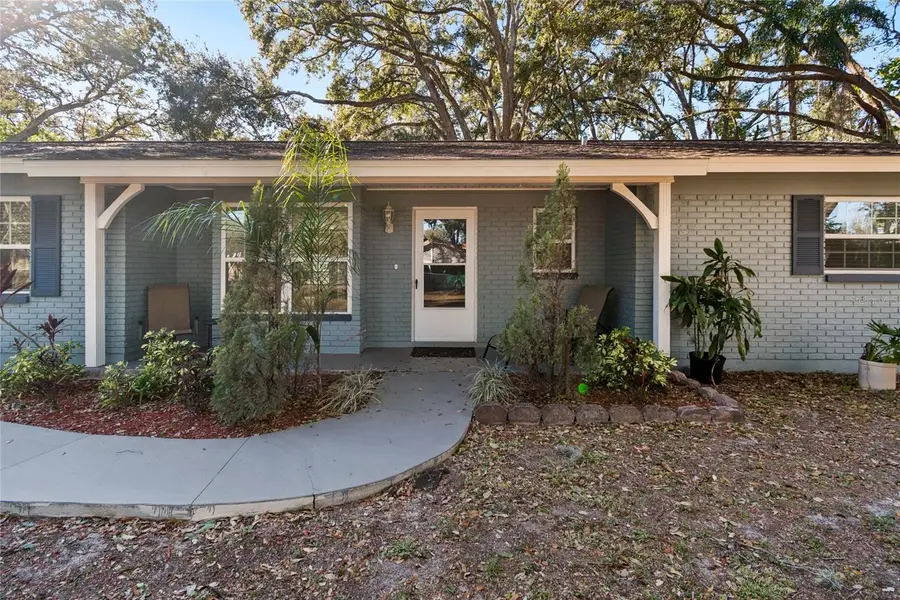 9628 Davis Road, Tampa, FL 33637 - Image #2