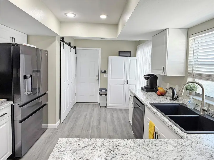 8518 Misty River Court, Tampa, FL 33637 - Image #3