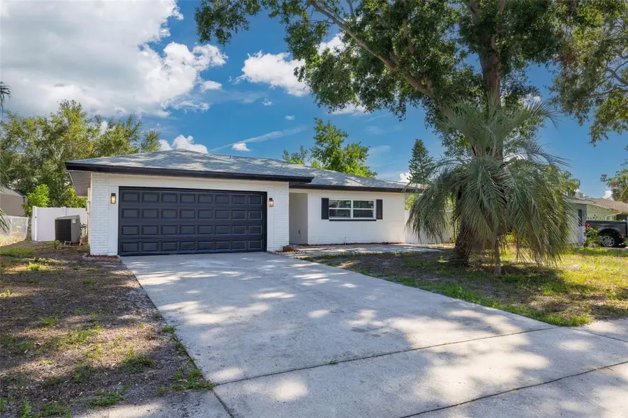 2436 Beacon Groves Boulevard, Palm Harbor, FL 34683 - Image #2