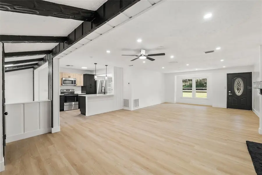 8807 Overlook Drive, Wesley Chapel, FL 33545 - Image #3