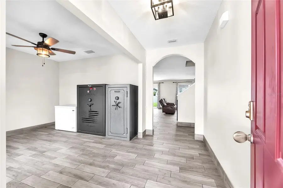 14135 Arbor Pines Drive, Riverview, FL 33579 - Image #3