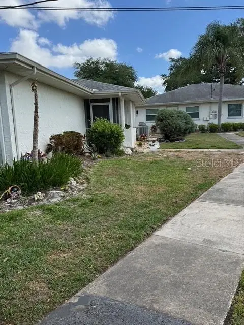 1903 Canterbury Lane #B2, Sun City Center, FL 33573 - Image #2