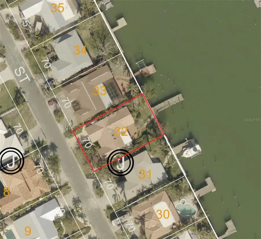 11975 4th Street E, Treasure Island, FL 33706 - Image #2