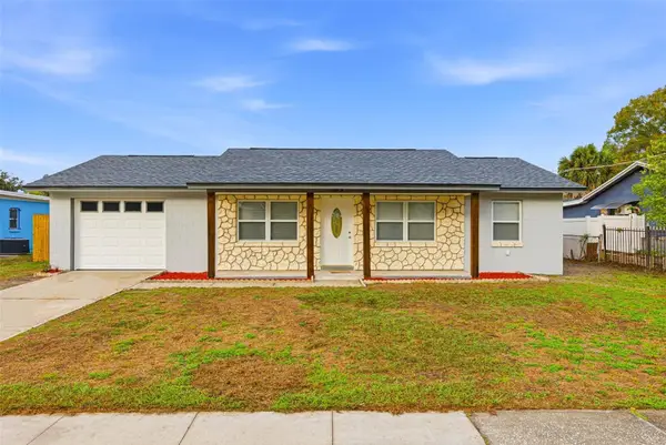 915 Maydell Drive, TAMPA, FL 33619