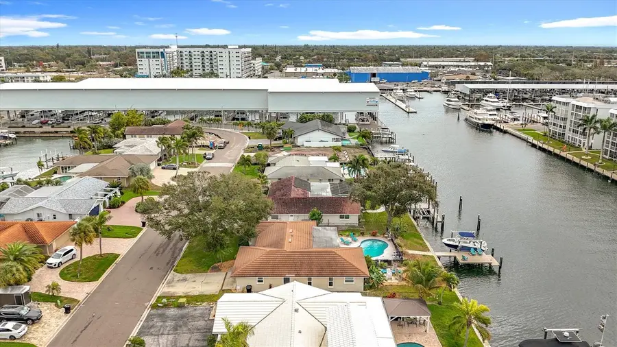 3828 48th Avenue S, Saint Petersburg, FL 33711 - Image #2