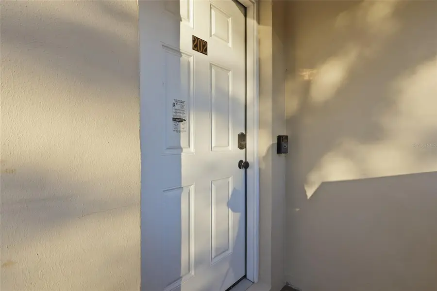 2401 Gull Court #202L, Clearwater, FL 33762 - Image #3