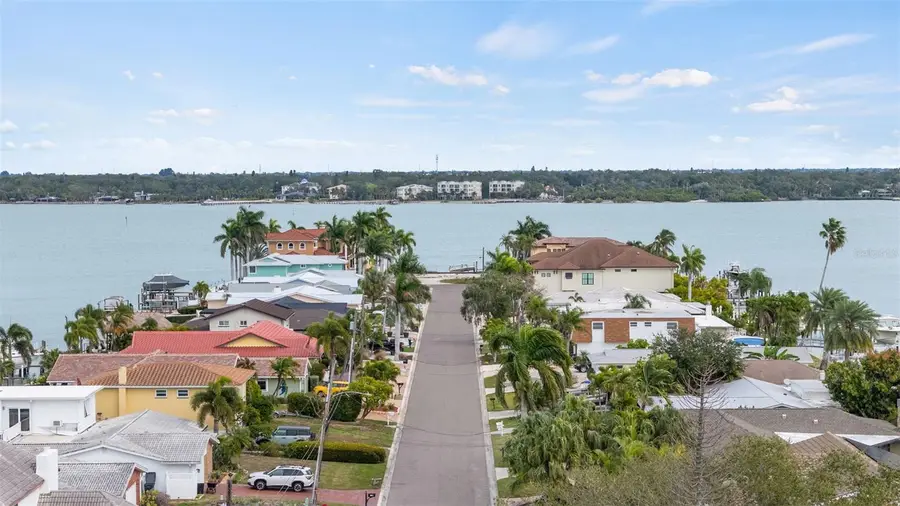 850 Capri Boulevard, Treasure Island, FL 33706 - Image #2