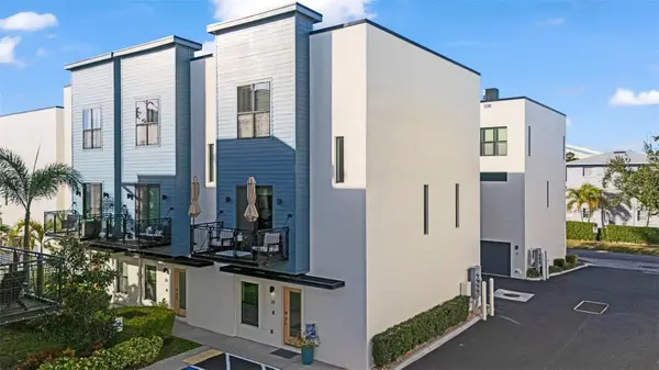 4810 W Mcelroy Avenue #28, TAMPA, FL 33611